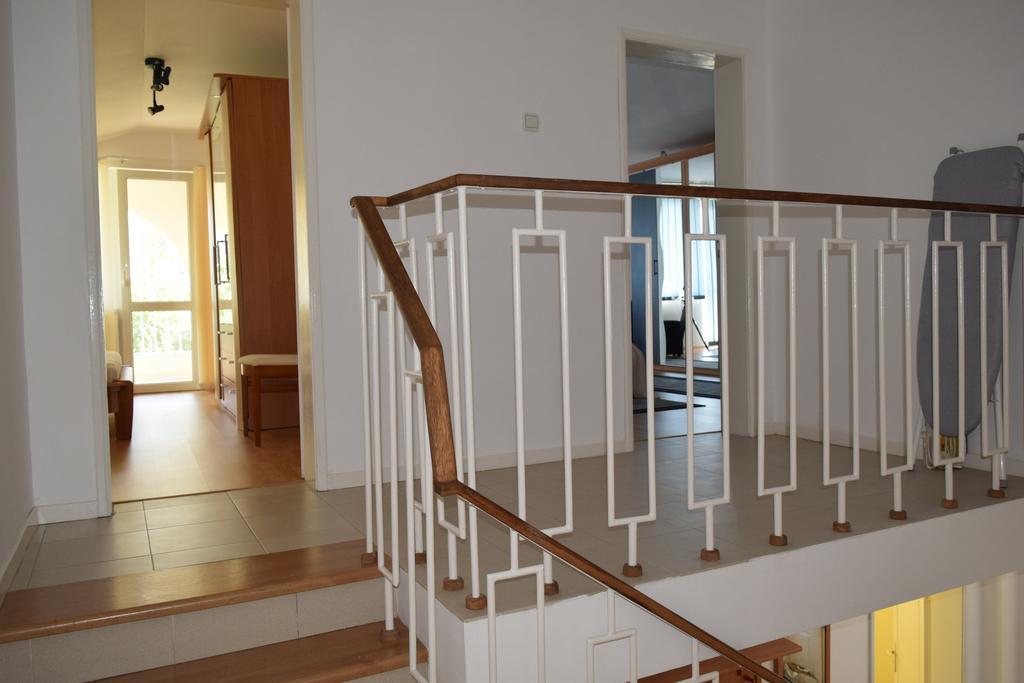 Hotel Eva Ravda Kültér fotó